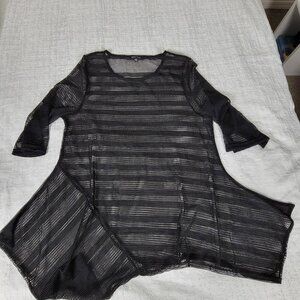 Athena Marie Swimm Cover Up Women's M Black Open Knit Short Sleeve Asymmetric